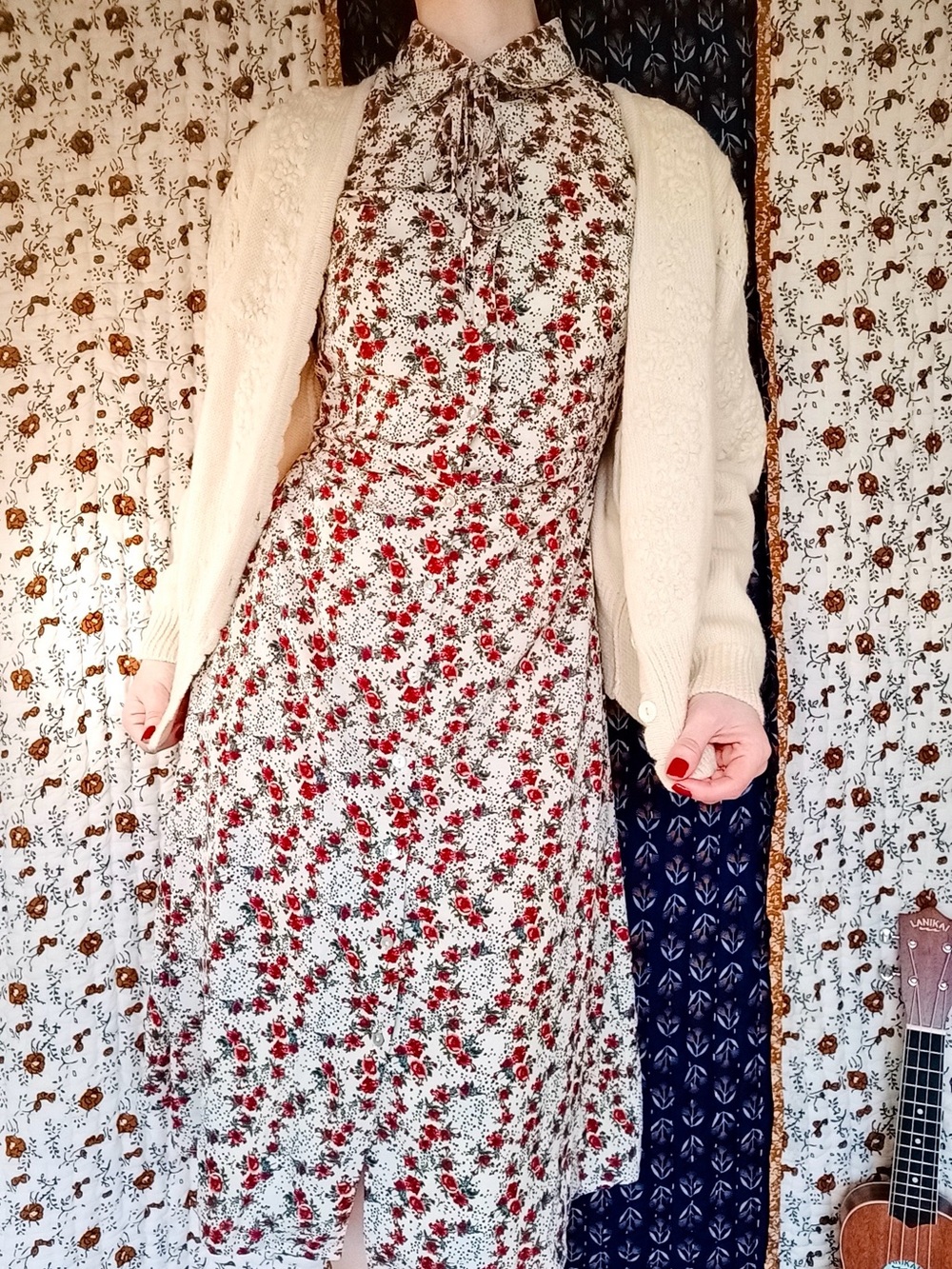 Roolee ❉ Chiffon Tie Collar Floral Dawson Shirt Dress XXS in Cream Rose